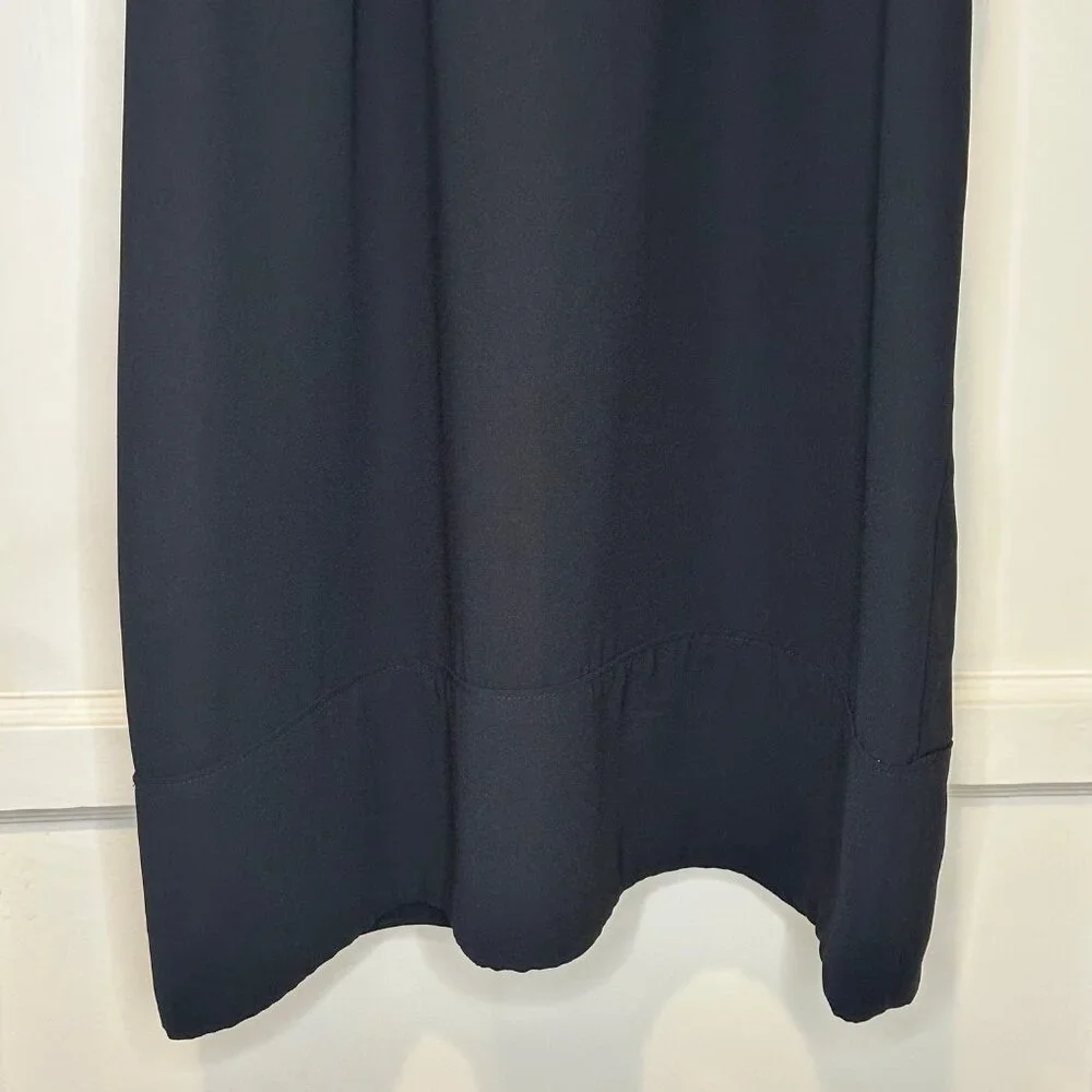 Tildon Black Sleeveless Racerback Shift Dress  - Size Small